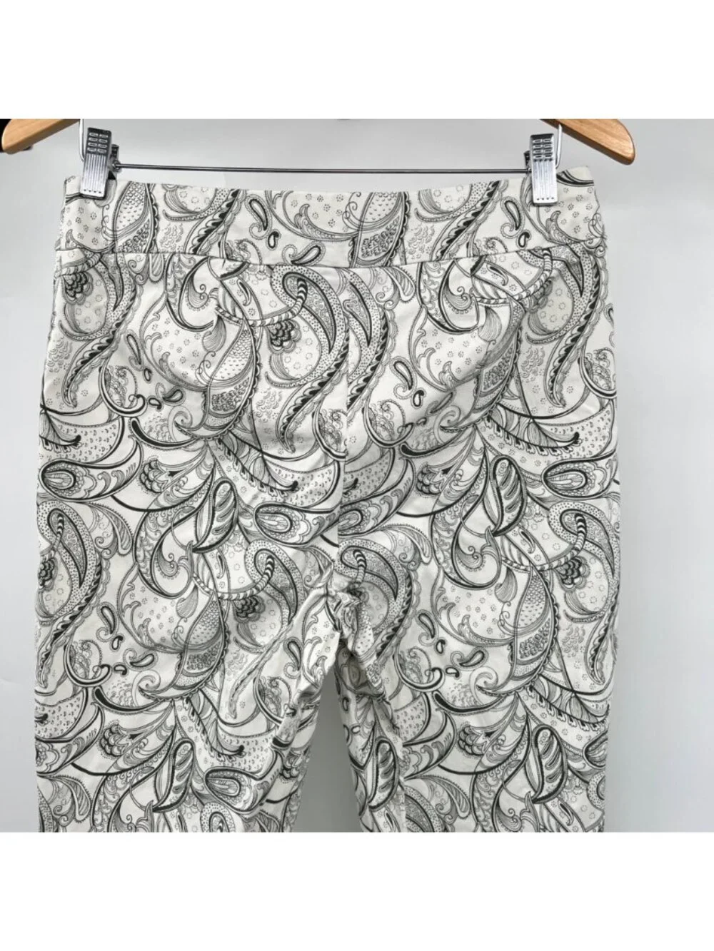 Chico's Womens Paisley Ankle Pants Pull On White/Green Size 6 Pockets